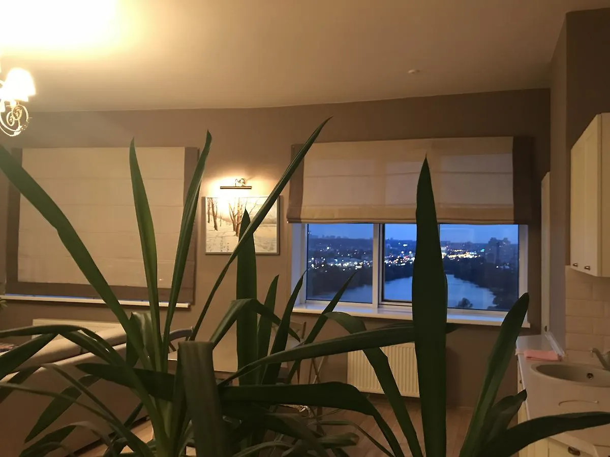 Stylish Views Apartments In The Parasol. Parus .Obolonskaya Embankment كييف أوكرانيا